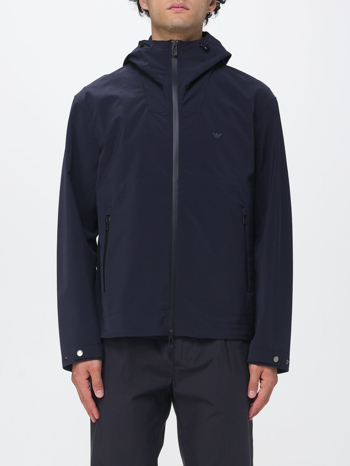 EMPORIO ARMANI Giacca a vento con cappuccio Essential in tessuto tecnico
