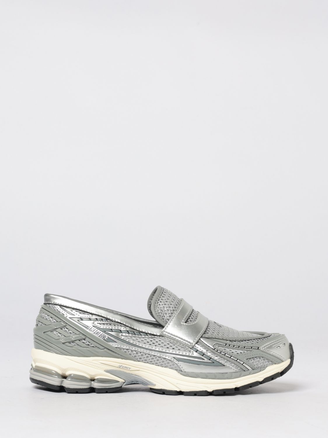 NEW BALANCE Sneakers Herren Farbe Silber