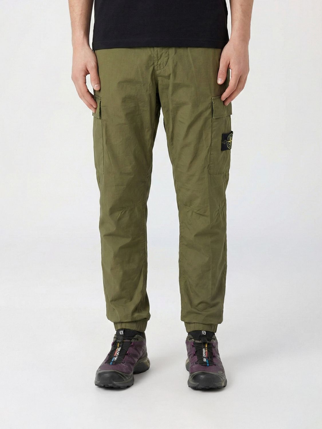 STONE ISLAND Pants Men color Military　STONE ISLAND パンツ メンズ カラー ミリタリー STONE