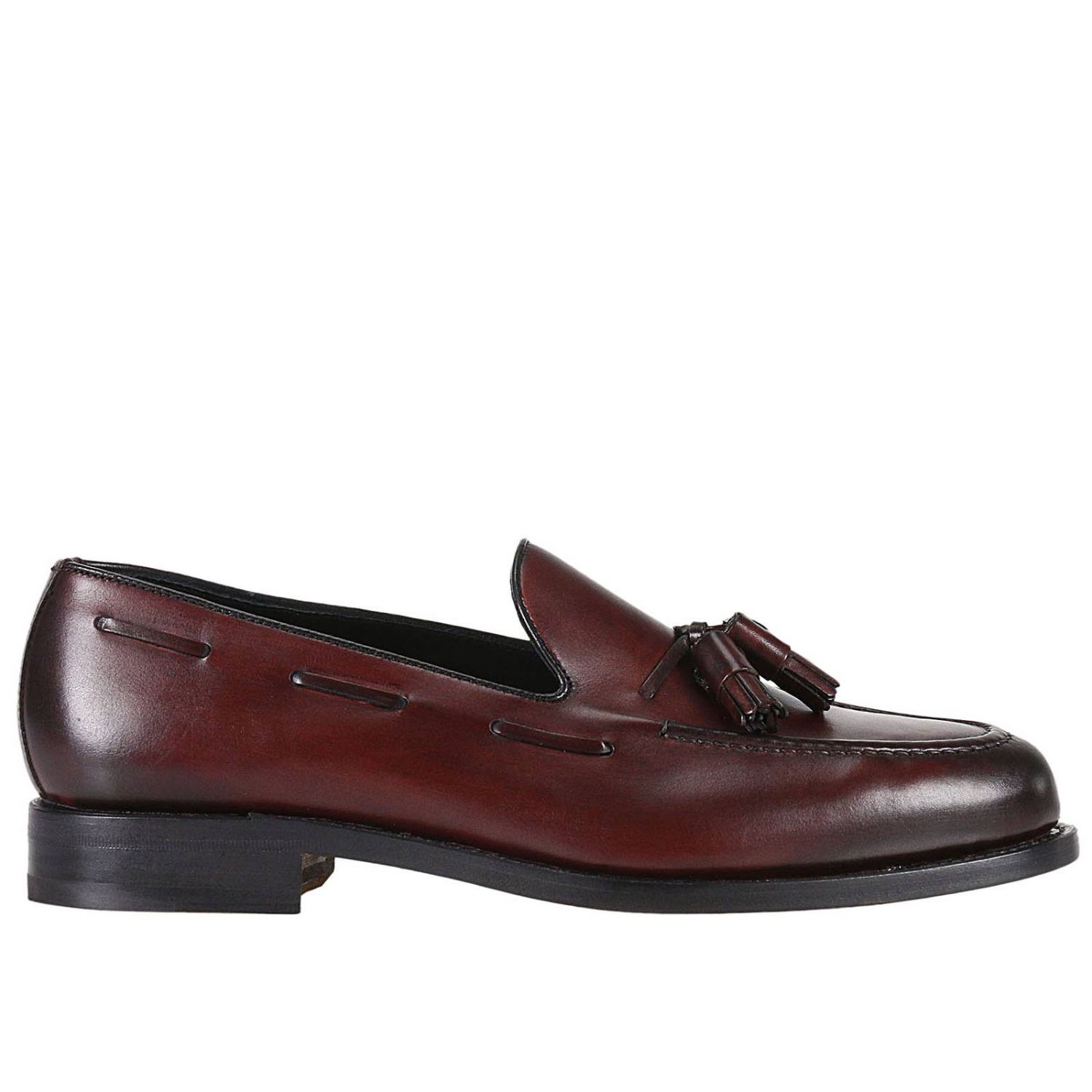 BERWICK: Mocassino in vitello liscio con suola piatta levigata e  lavorazione Goodyear | Mocassini Berwick Uomo Prugna | Mocassini Berwick  8491 GIGLIO.COM