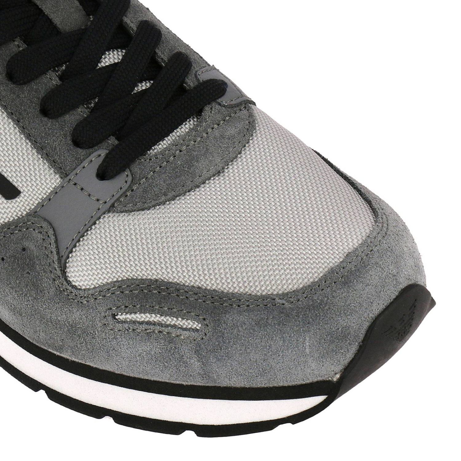 Emporio Armani Outlet Sneakers Men Sneakers Emporio Armani Men Grey Sneakers Emporio Armani 2434