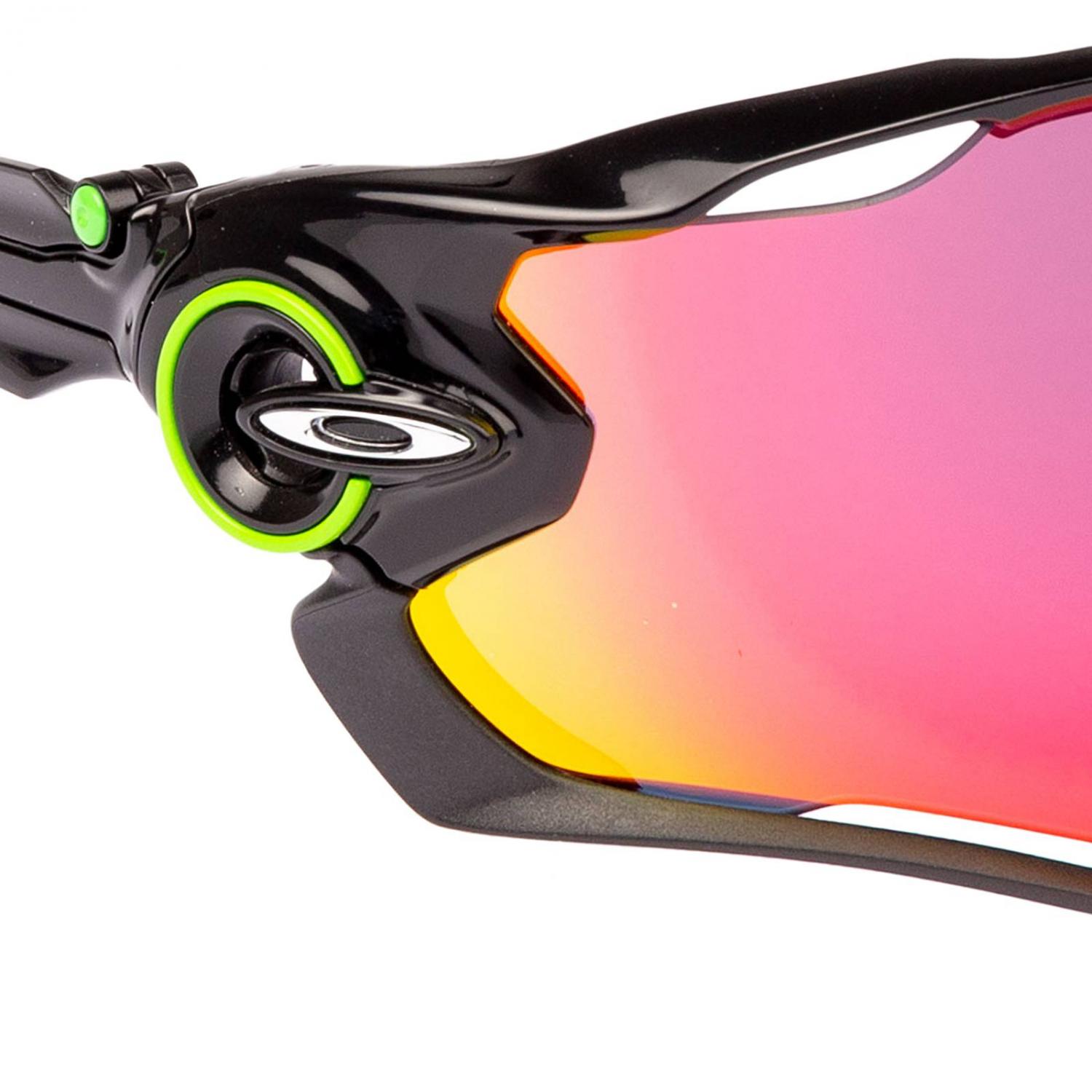 oakley optical hours