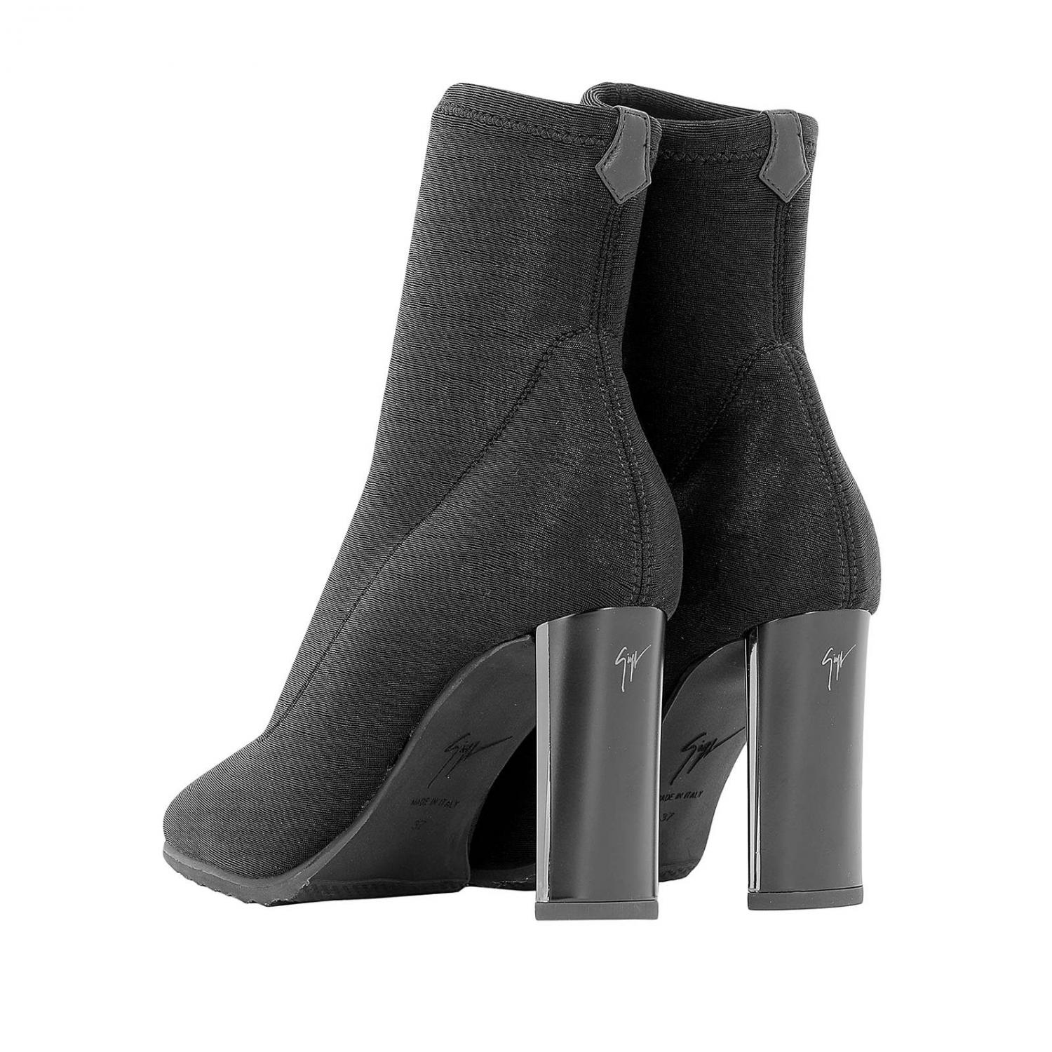 Luxury designers fashion outlet - clothing, bags, shoes and accessories  shop for both woman and man. Buy on line our brands. | luxlet.com