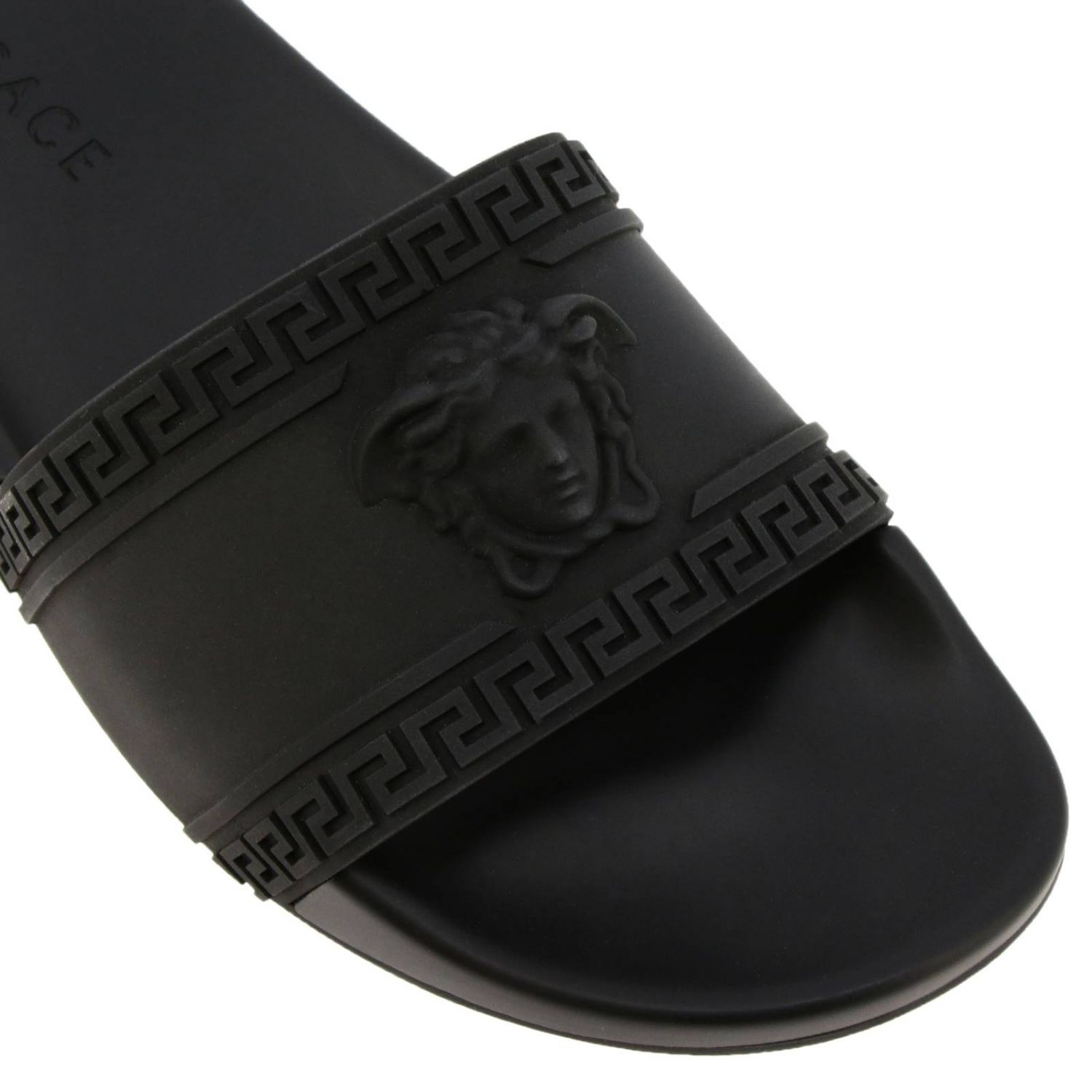Versace Outlet: sneakers for man - Black | Versace sneakers DSU5883 ...