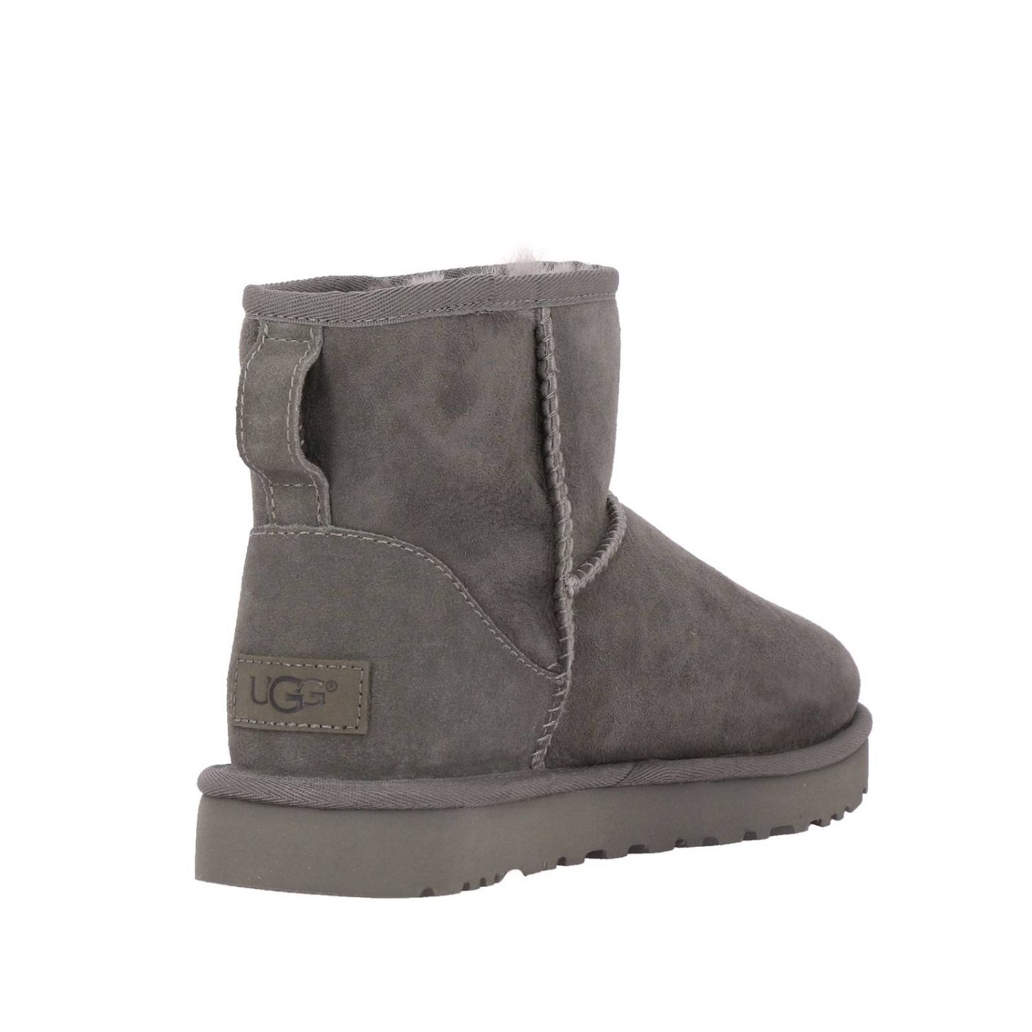 Ugg mini. UGG Classic Mini II Grey. UGG Australia Mini Classic. UGG Australia мужские Grey. Угги Classic Mini II Stormy Grey.