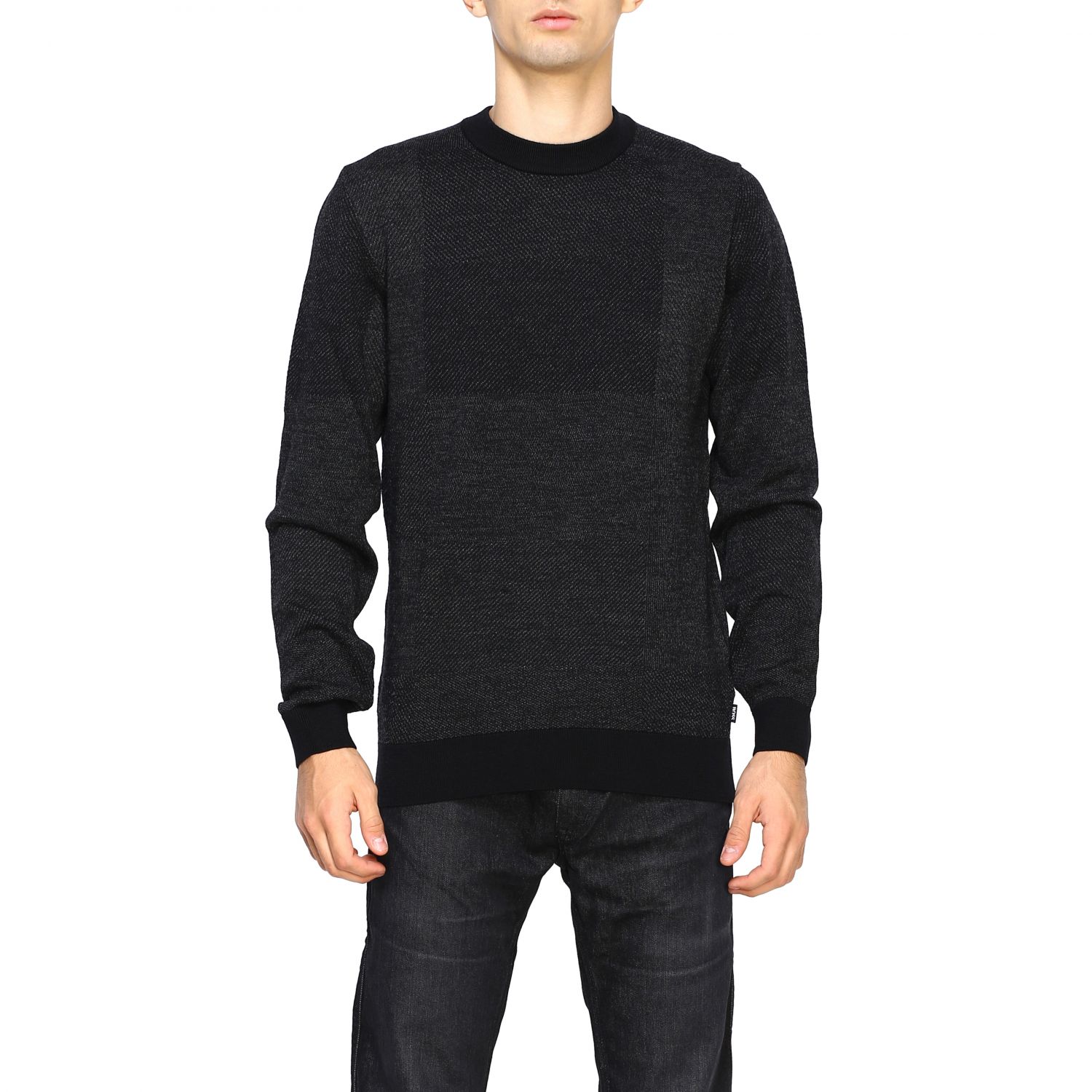boss black sweatshirt