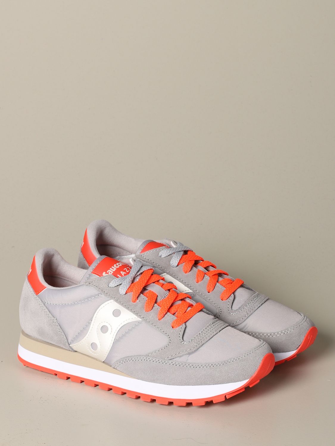 saucony women's stretch and go