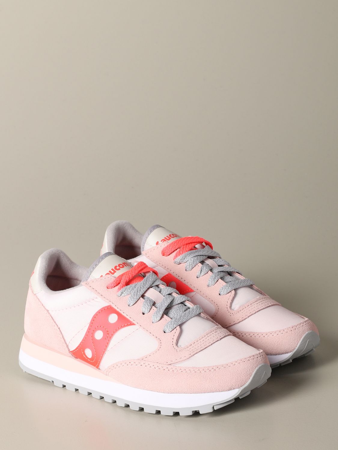 saucony pink sneakers