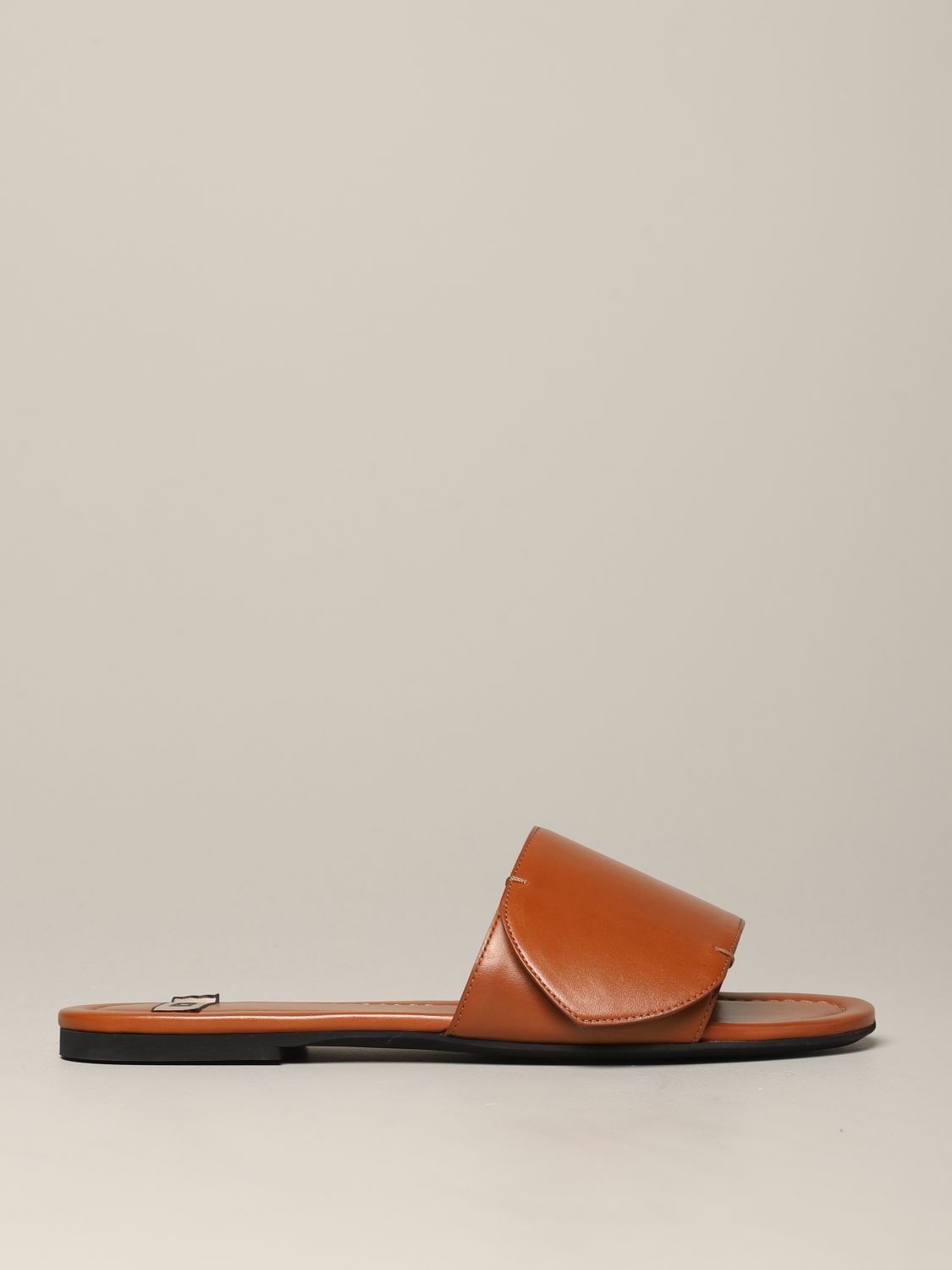 n 21 sandals