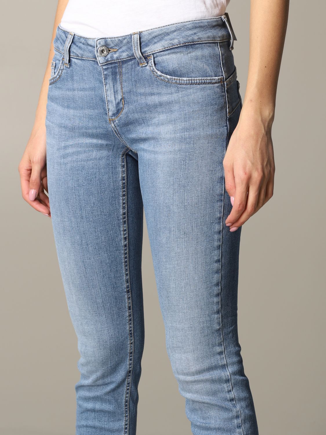 very low waist jeans