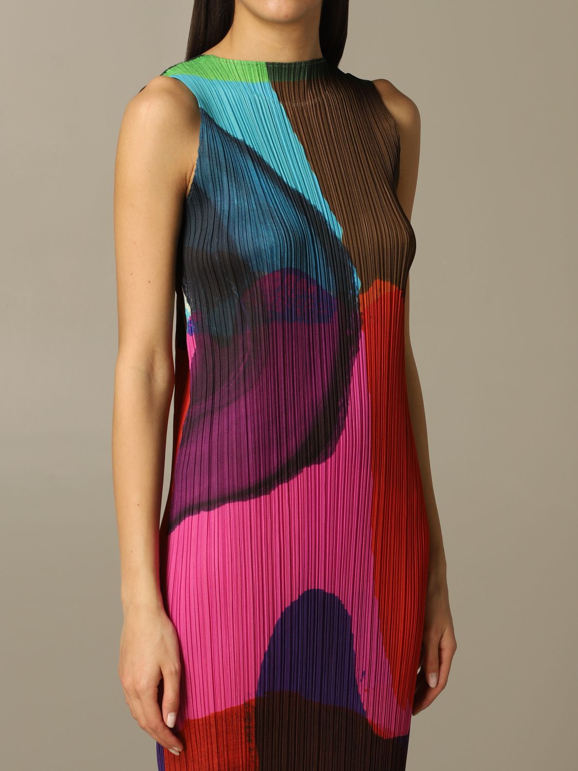 Issey Miyake Outlet: micro pleated color block dress | Dress Issey ...