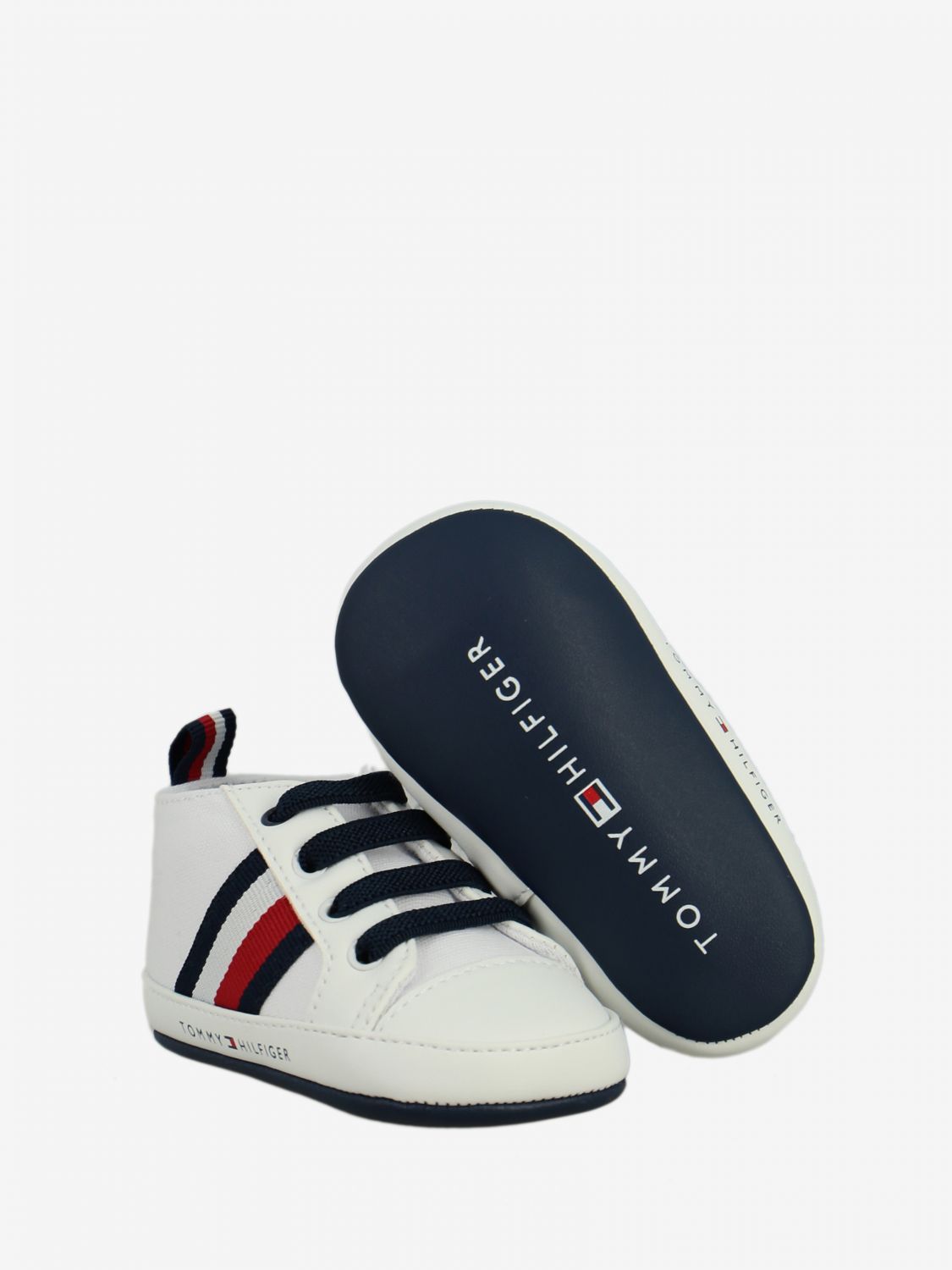 tommy hilfiger youth shoes