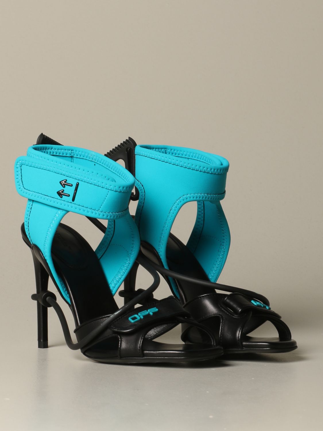 talons off white