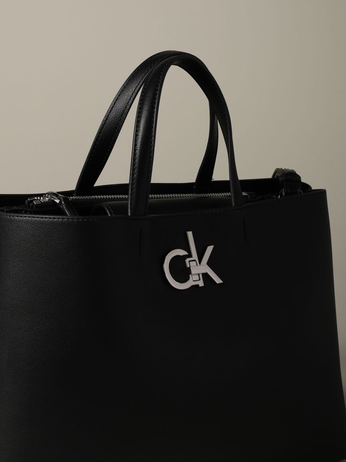 invernadero Permanentemente tallarines Outlet de Calvin Klein: Mini bolso para mujer, Negro | Mini Bolso Calvin  Klein K60K606305 en línea en GIGLIO.COM