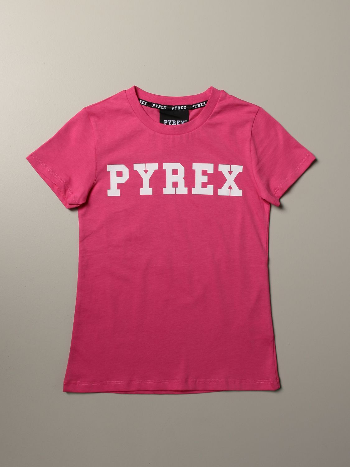 entanglement Mistillid betaling Pyrex Outlet: T-shirt with logo print - Fuchsia | Pyrex t-shirt 024852  online on GIGLIO.COM