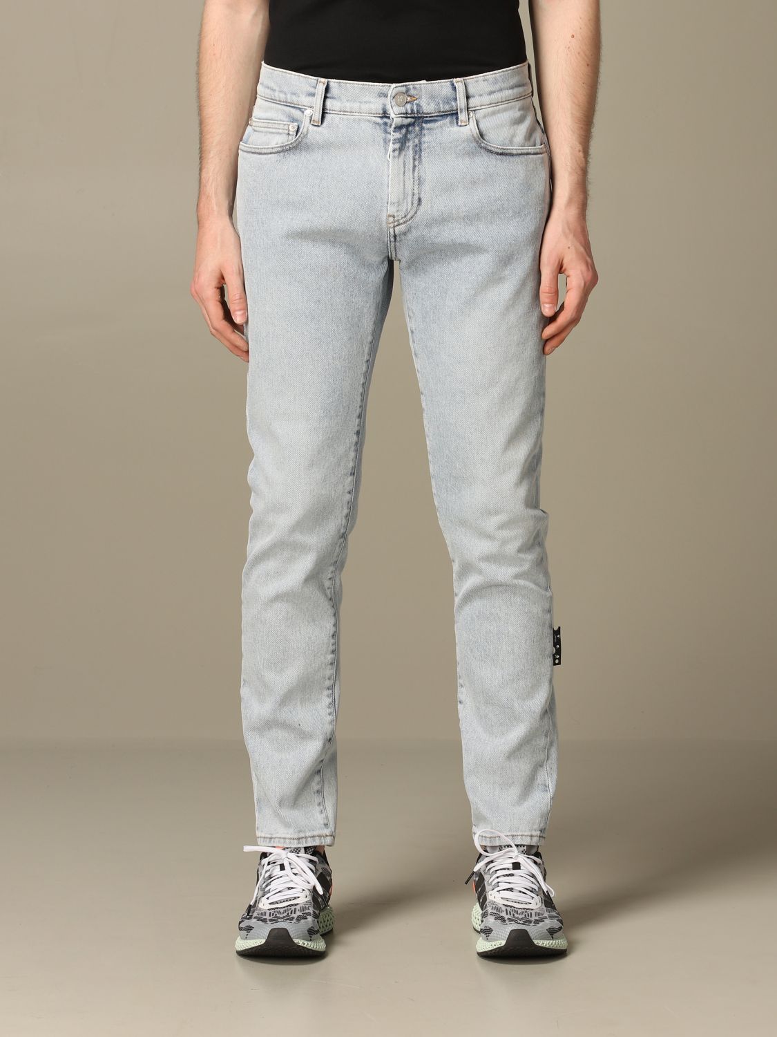 white jeans regular fit