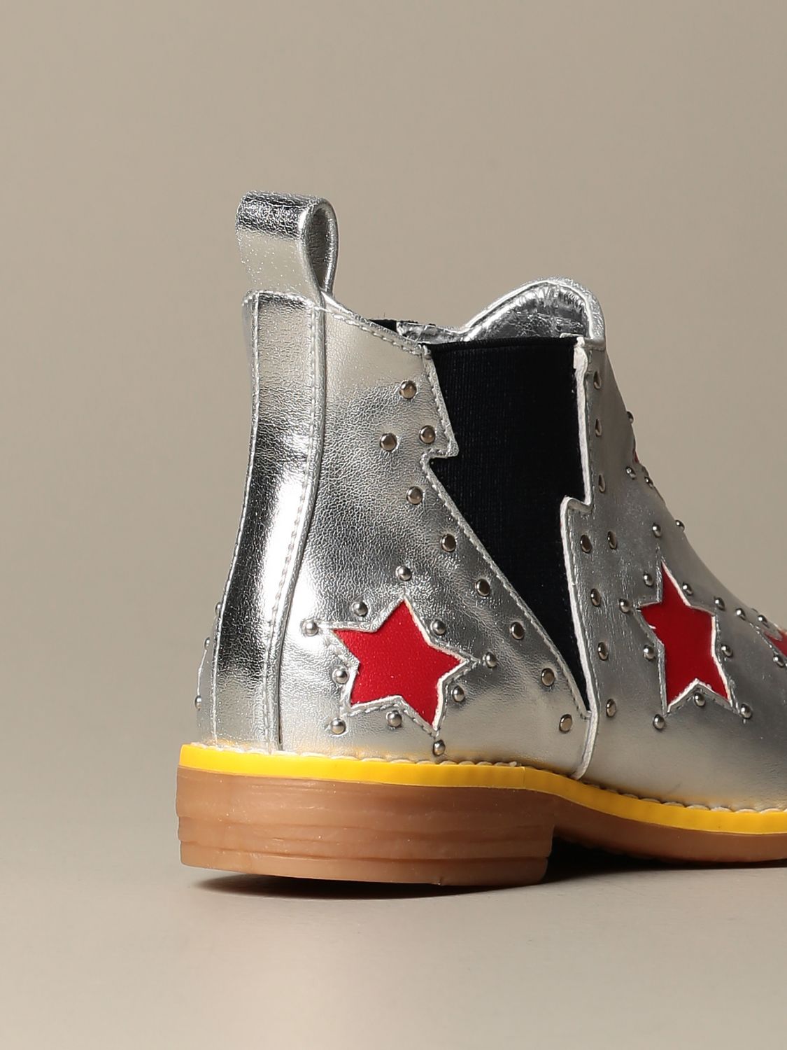 boots with stars