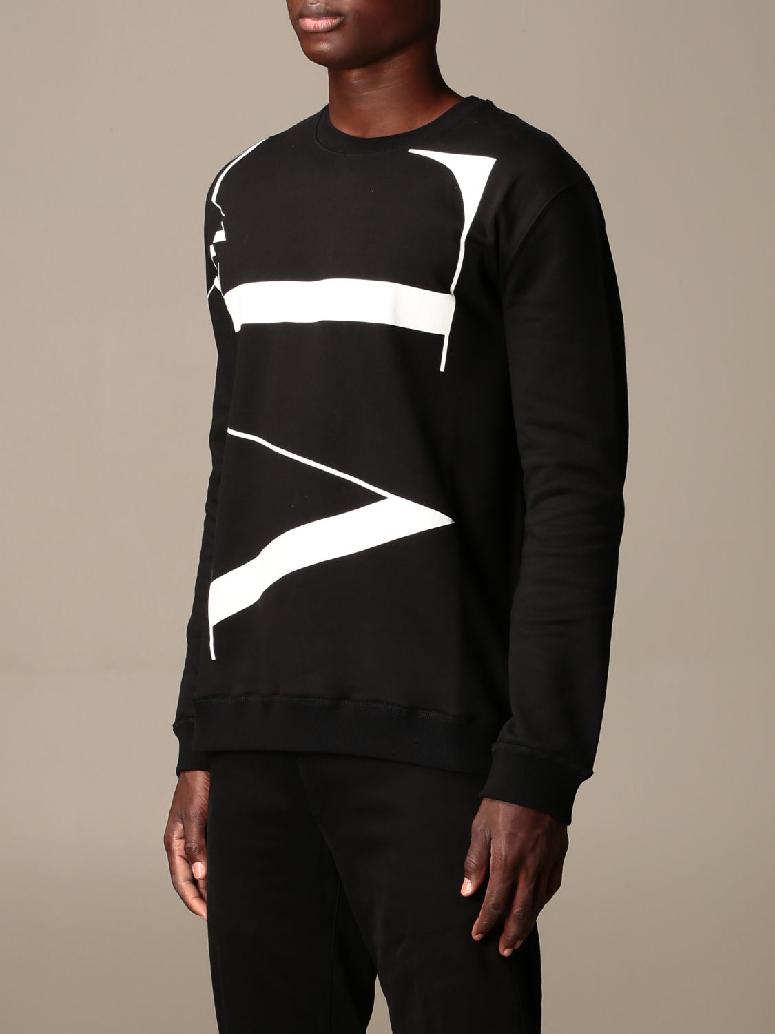 vltn black sweatshirt