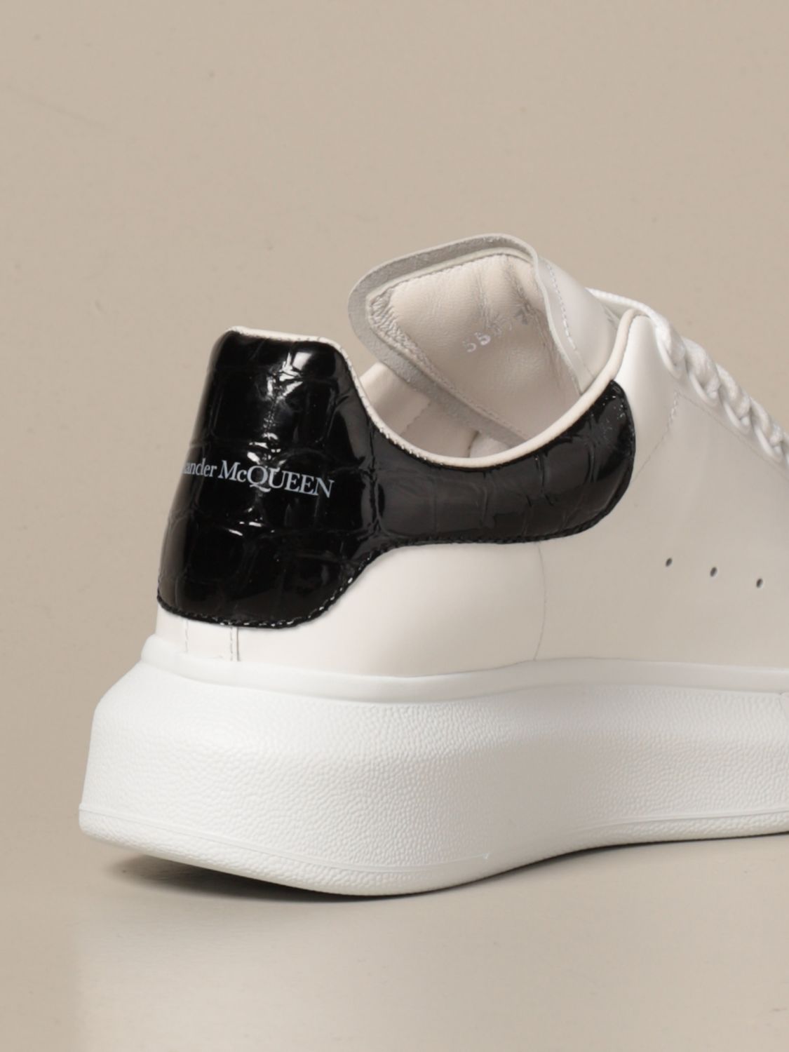 ALEXANDER MCQUEEN: sneakers in leather with logo - White  Alexander Mcqueen  sneakers 553770 WHXMY online at