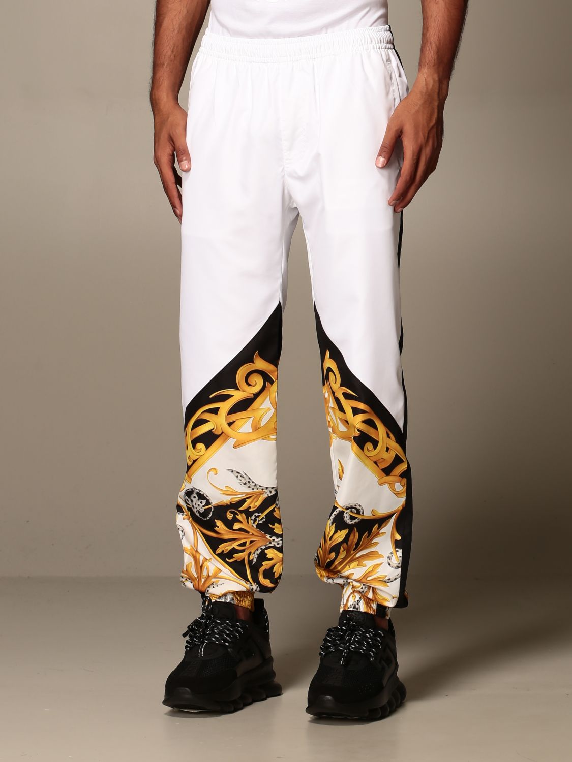 Versace Jeans Couture - Pantalones y Vaqueros Hombre | Tienda Online ES