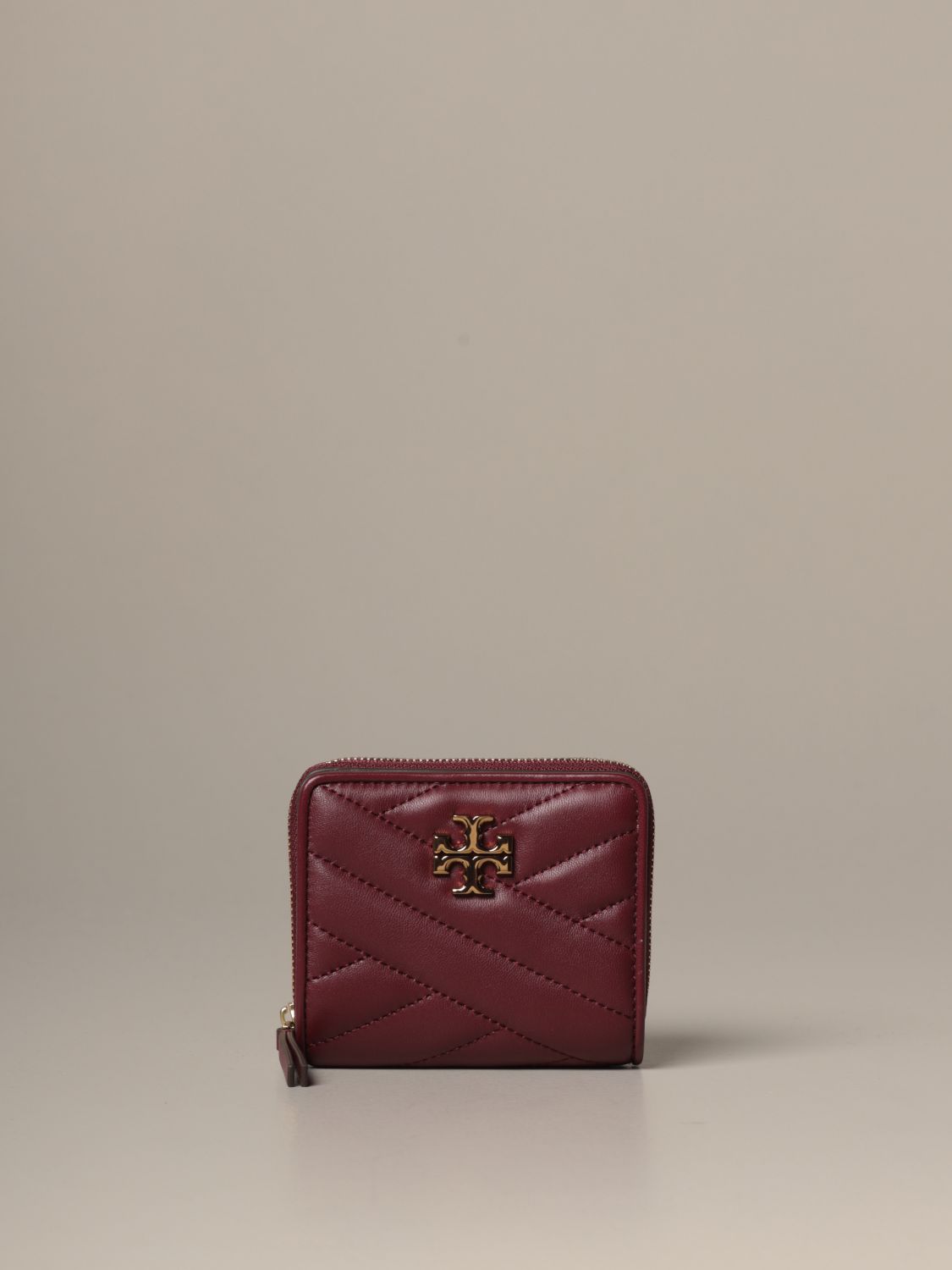 Tory Burch - Kira Chevron - Burgundy herringbone bag made of quilted  leather with gold metal chain and logo, for women