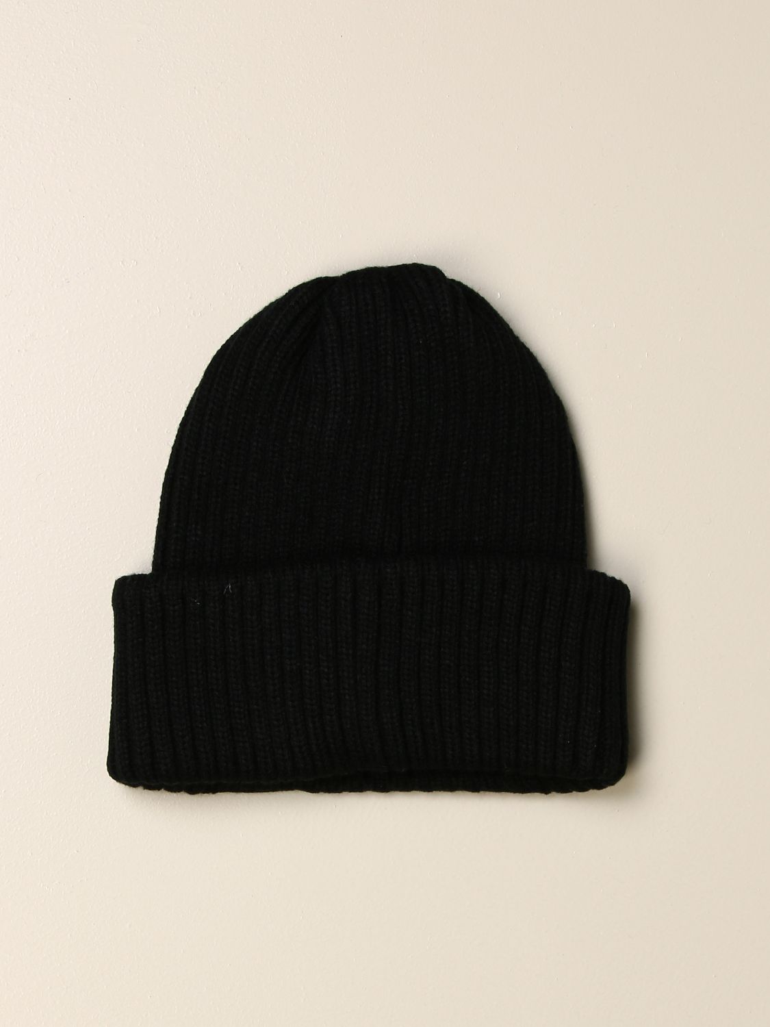 DKNY: Ribbed beanie hat with logo - Black | Dkny girls' hats D31262 ...