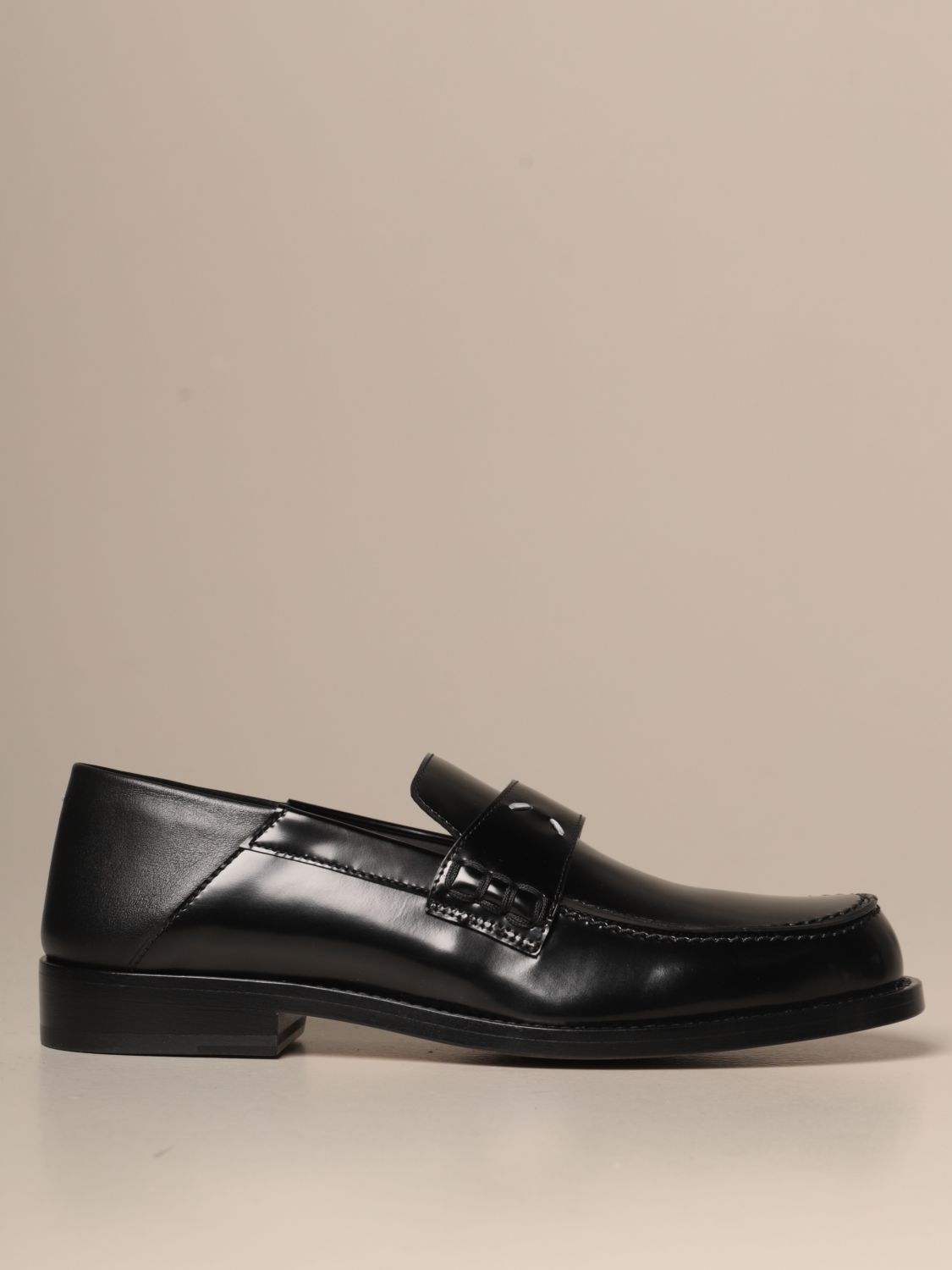 MAISON MARGIELA: moccasin in leather with stitching - Black Maison Margiela loafers S58WR0090P2820 online on GIGLIO.COM