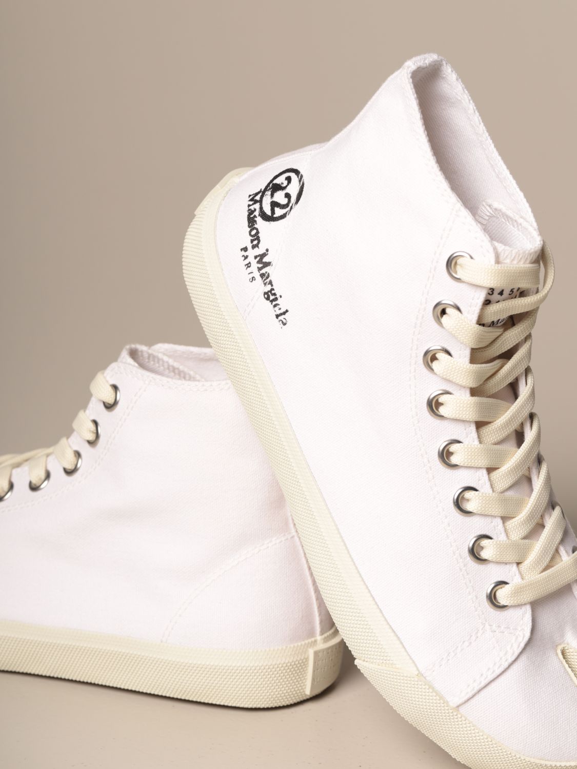 MAISON MARGIELA: Tabi split sneakers in canvas - White | Maison