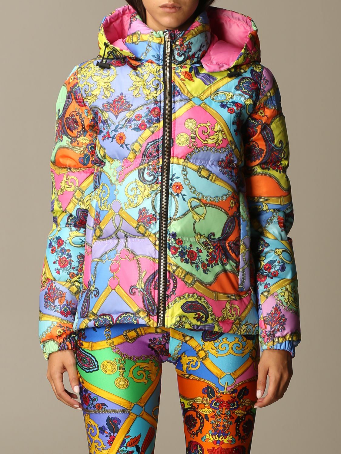 Macadam Afdeling Frigøre VERSACE JEANS COUTURE: down jacket in fantasy paisley fabric | Jacket  Versace Jeans Couture Women Multicolor | Jacket Versace Jeans Couture  E5HZA96125130 GIGLIO.COM
