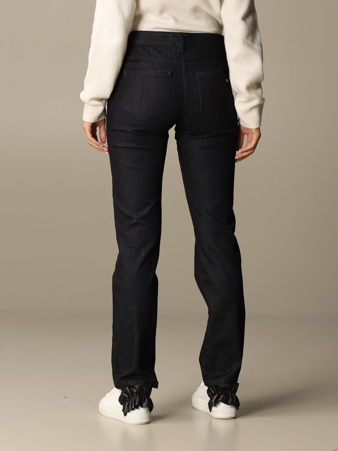 low waist denim jeans