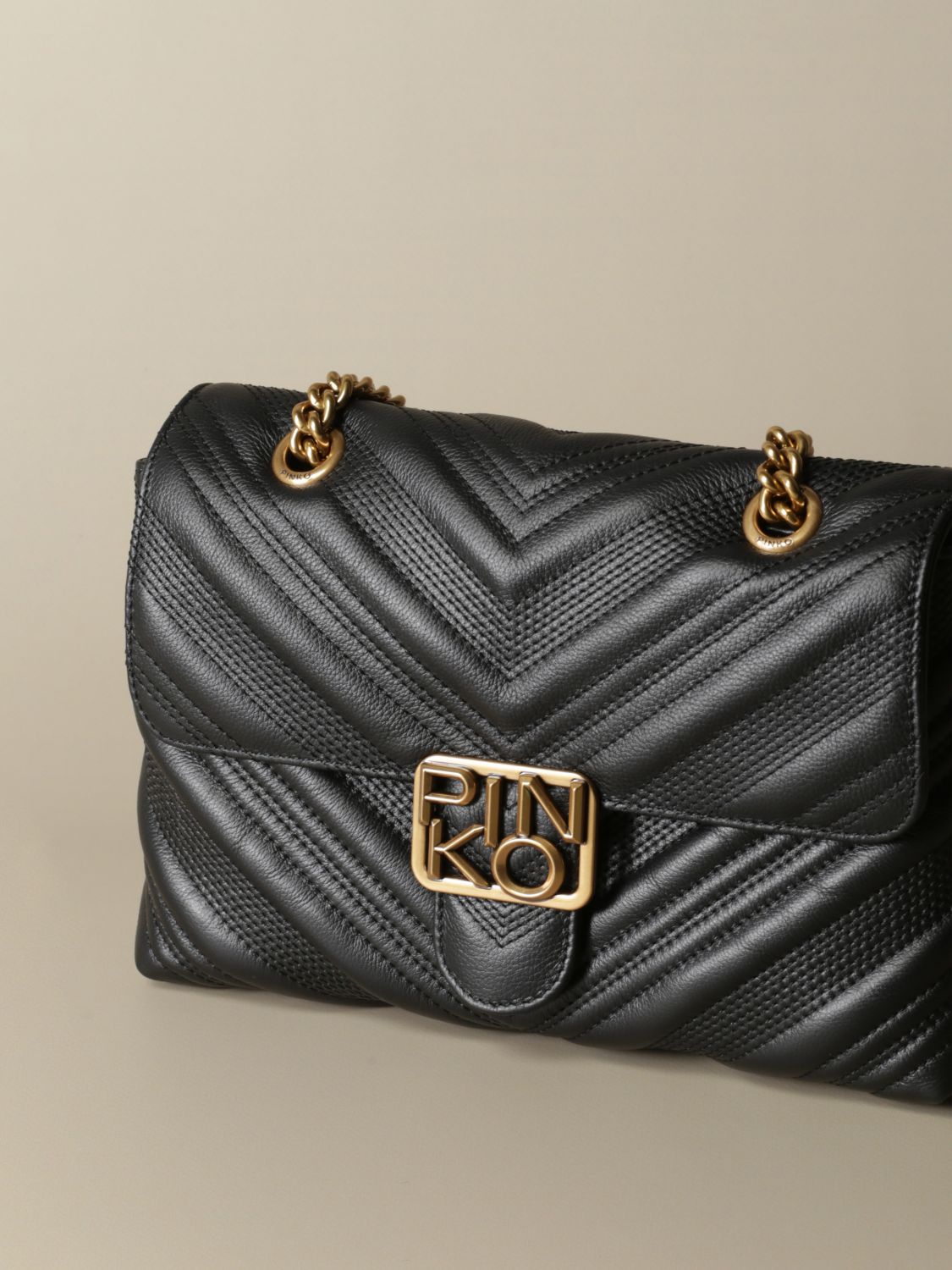 PINKO: Borsa a spalla classic logo in pelle trapuntata - Nero | Borsa A Spalla  Pinko 1P21UV-Y6JJ GIGLIO.COM