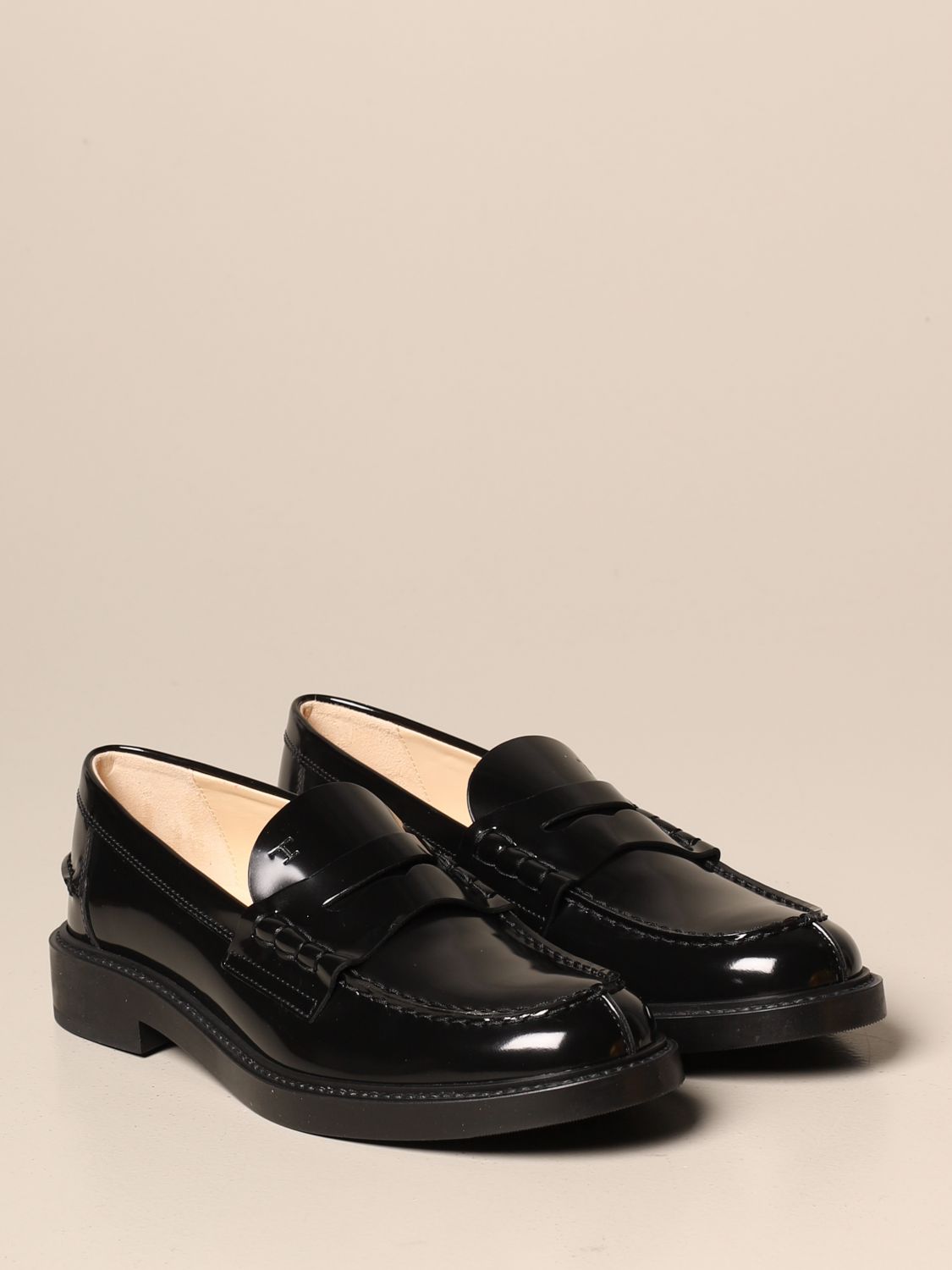 Tods Outlet: Mocassino Tod's in pelle spazzolata | Mocassini Tods Donna  Nero | Mocassini Tods XXW59C0DD40 MRK GIGLIO.COM