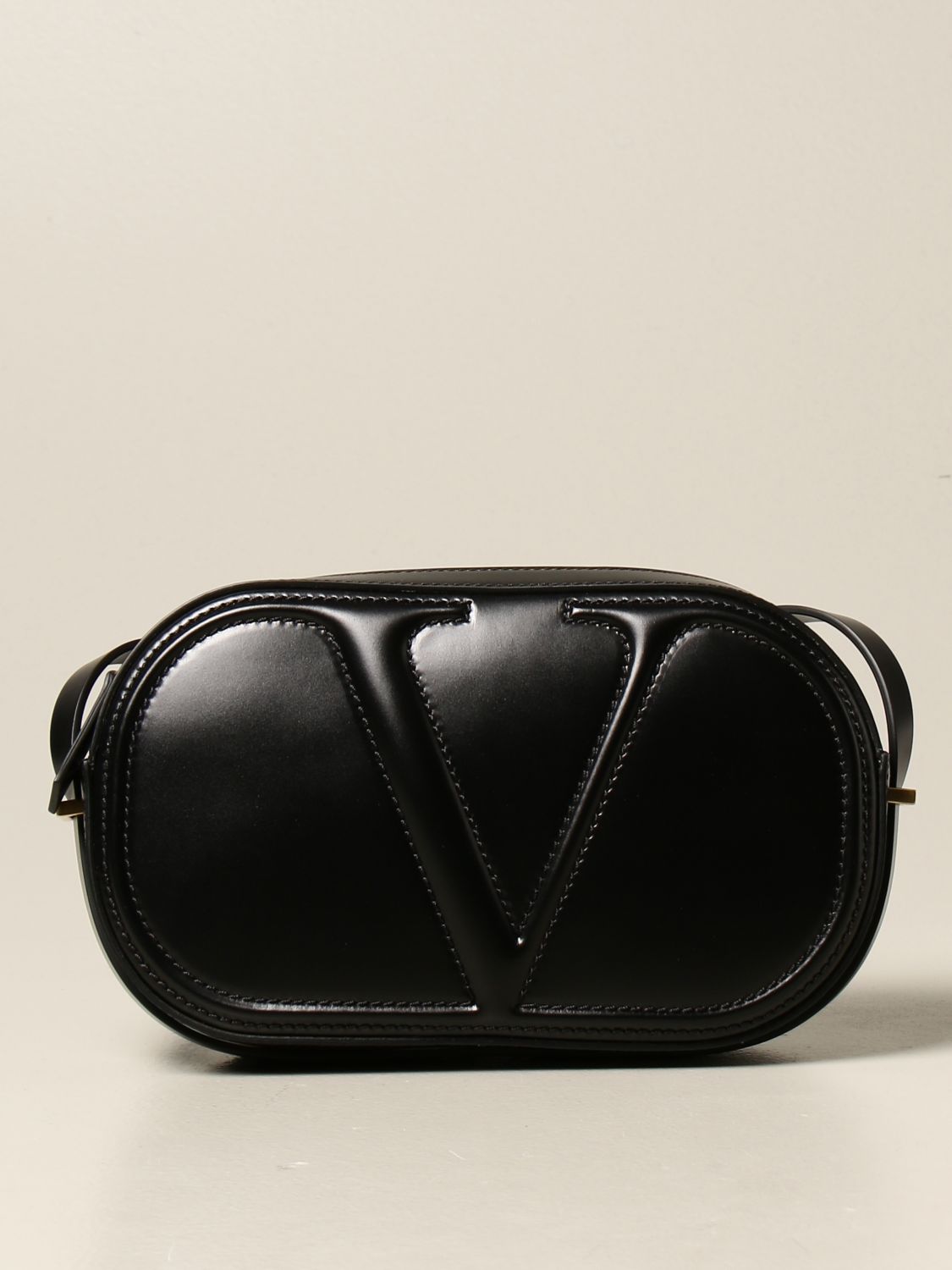 Vlogo leather crossbody bag Valentino Garavani Black in Leather - 21858872