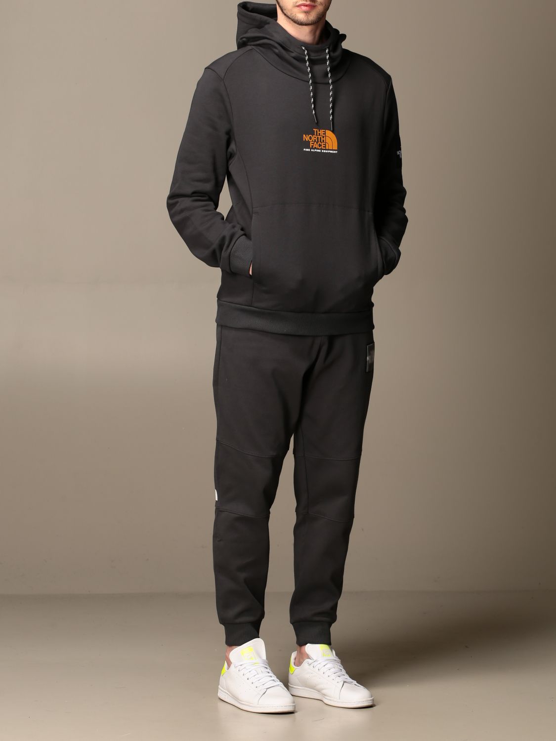 north face sweatshirt tracksuit