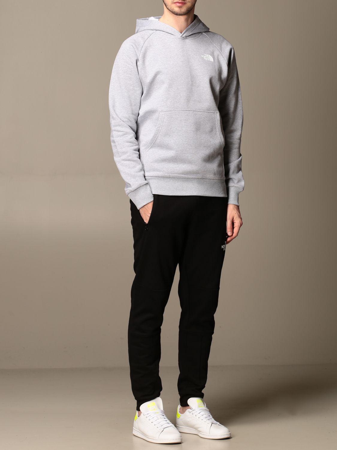 THE NORTH FACE: Sudadera hombre - Gris | Sudadera The North Face NF0A2ZWU  GIGLIO.COM