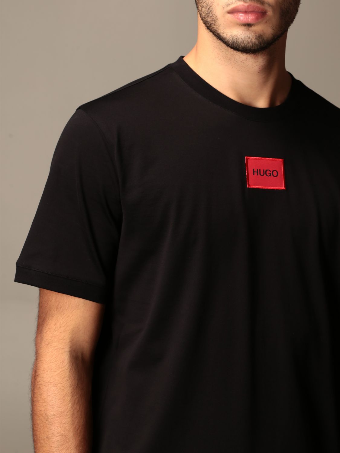 HUGO: cotton t-shirt with logo | T-Shirt Hugo Men Black | T-Shirt Hugo  10201206 Giglio EN