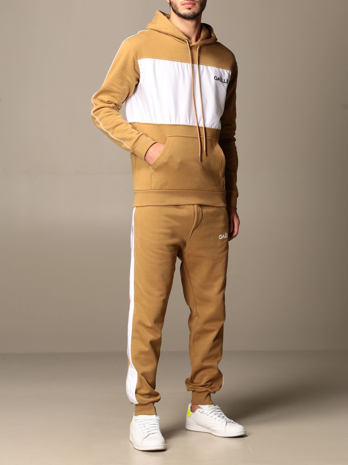Gaëlle Paris Outlet: Pantalone jogging GaËlle Paris con bande - Bronzo | Pantalone  Gaëlle Paris 3192 GIGLIO.COM