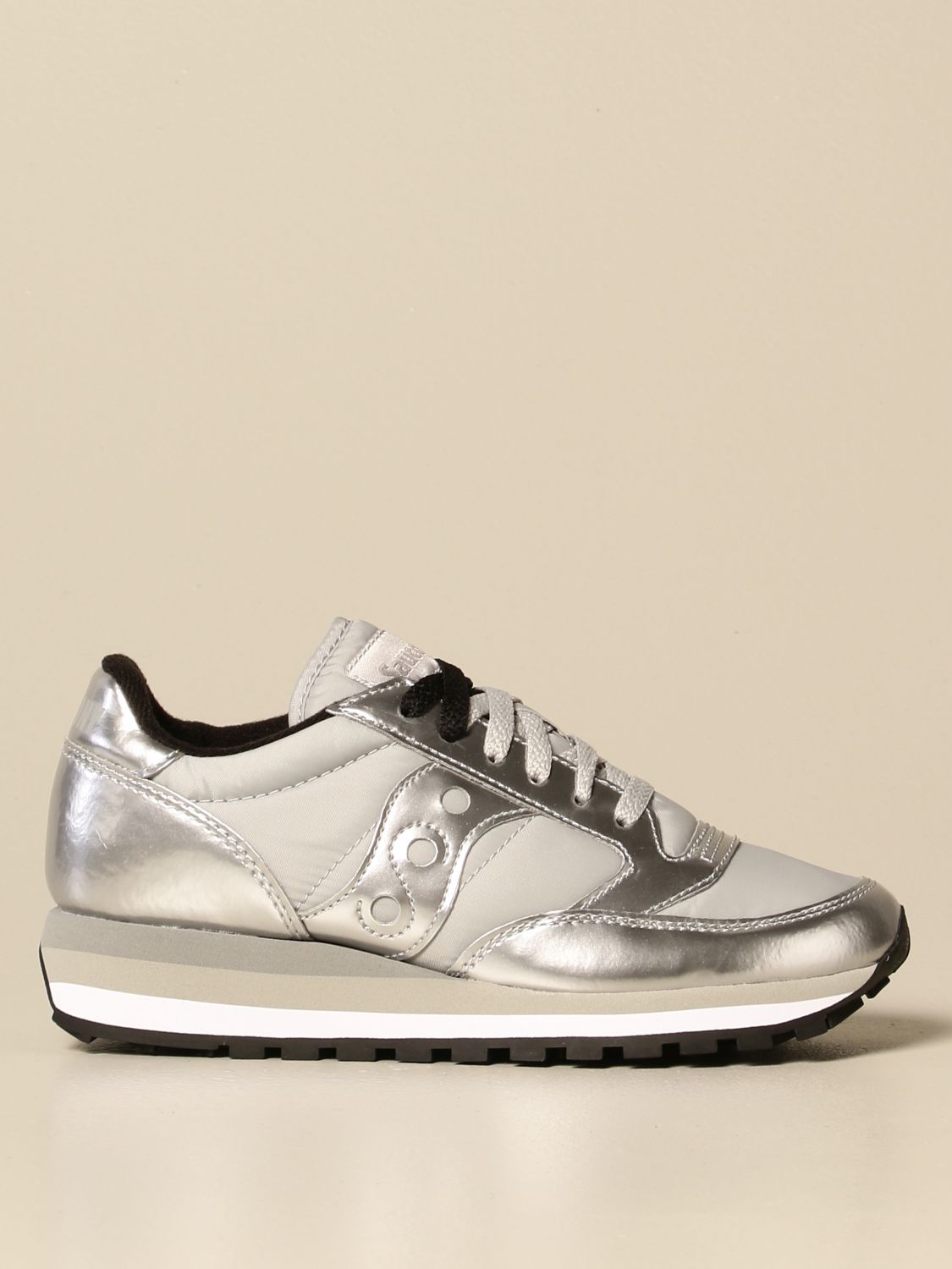 saucony silver sneakers 