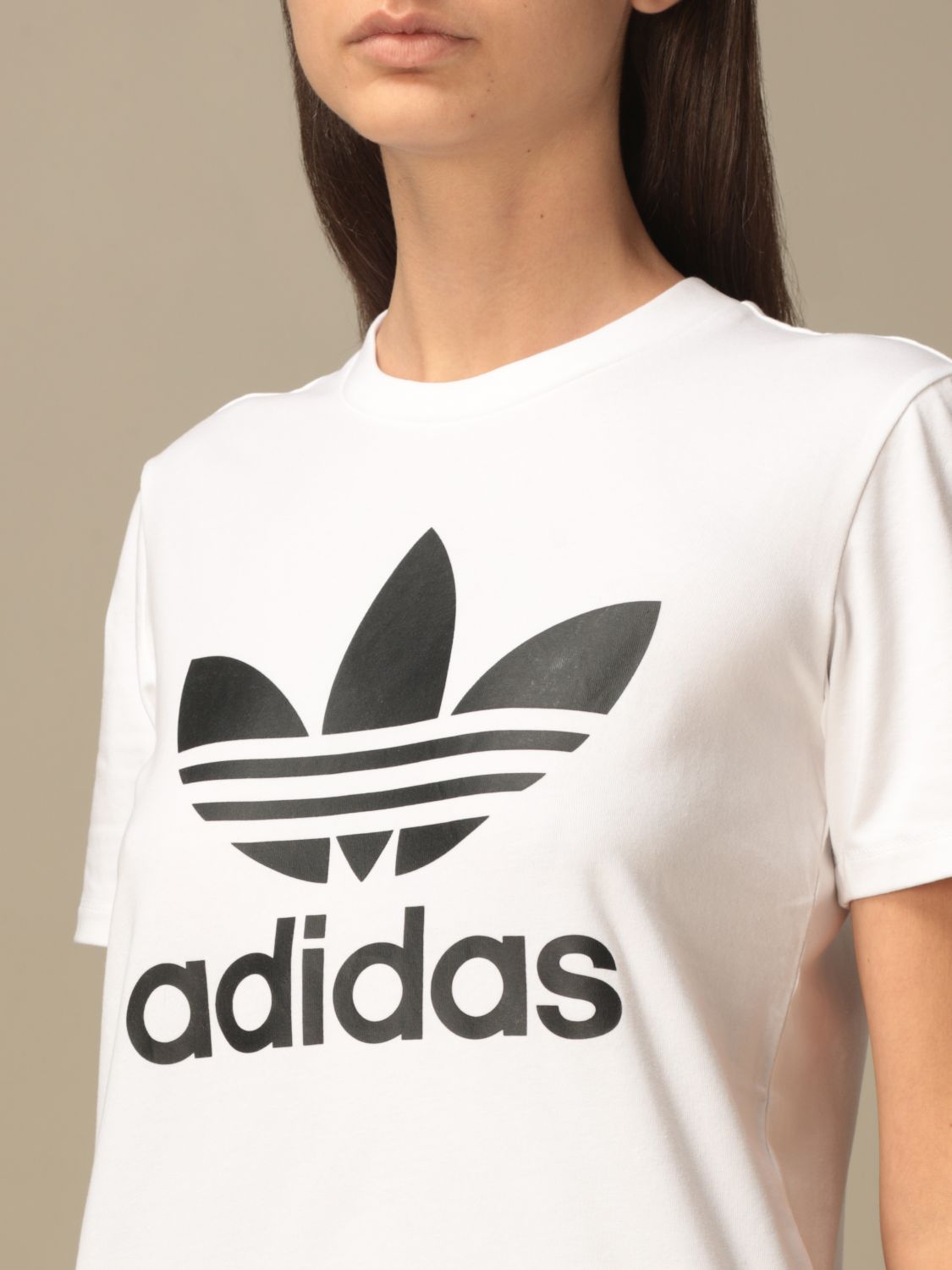 ADIDAS ORIGINALS: Camiseta para mujer, Blanco | Camiseta Adidas Originals en línea en GIGLIO.COM