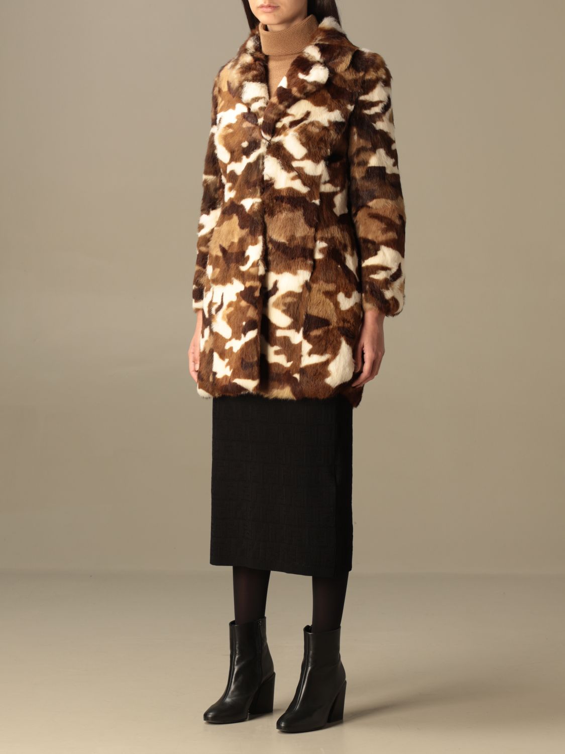 seng James Dyson Frastøde Beayukmui Outlet: fur coats for woman - Multicolor | Beayukmui fur coats  w14w216 online on GIGLIO.COM