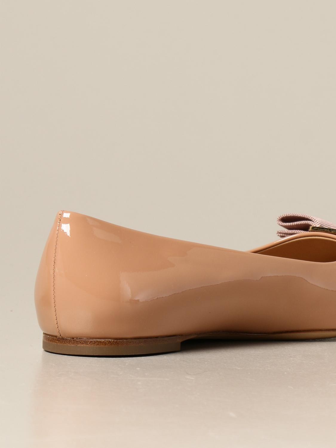 salvatore ferragamo women's varina patent ballet flat