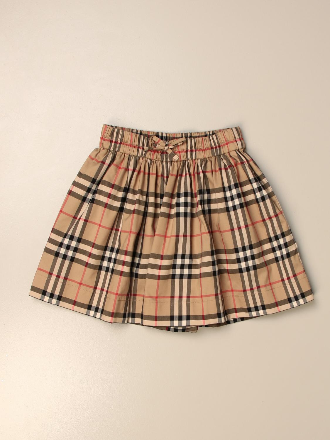 kids burberry shorts
