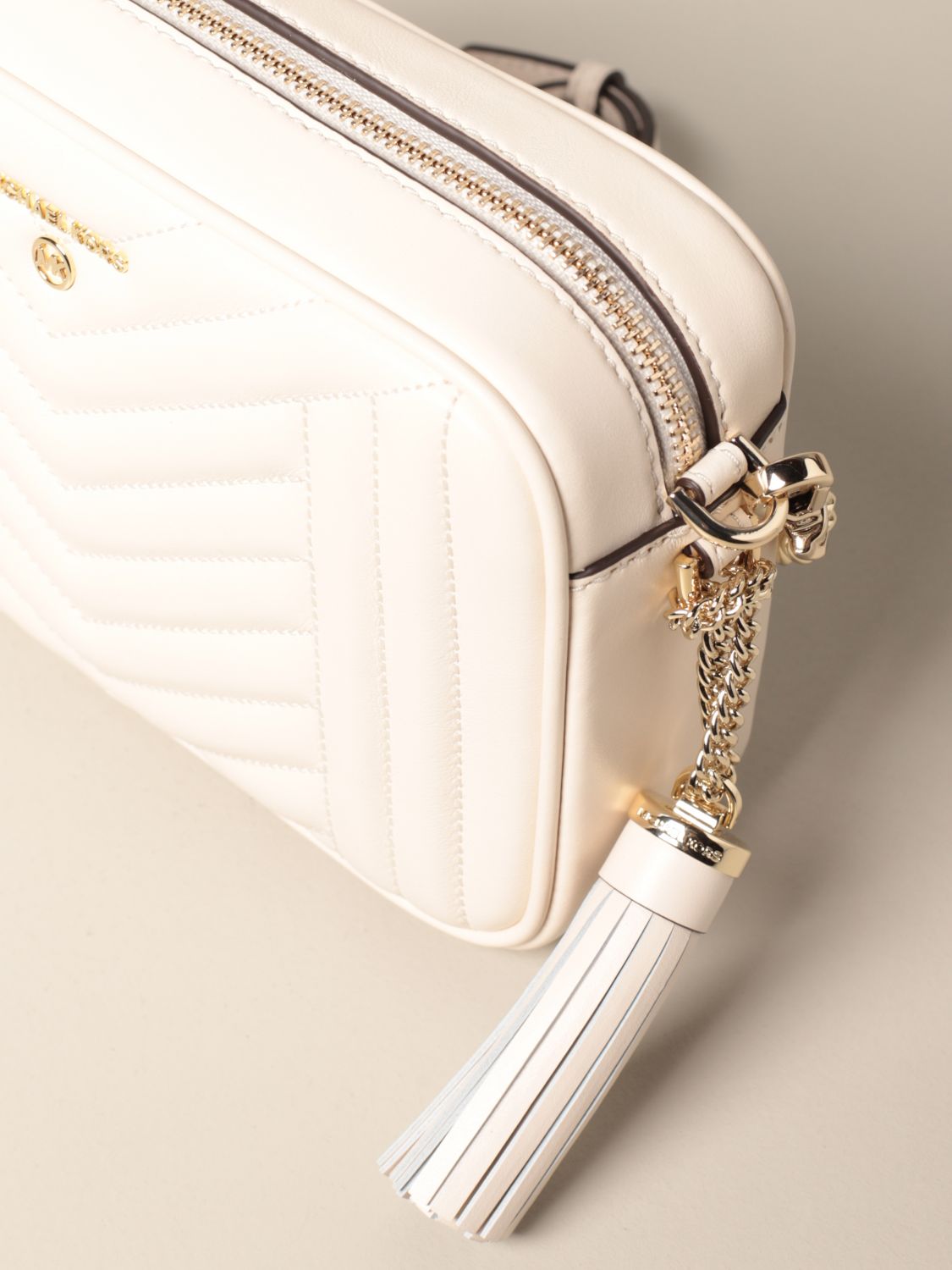 MICHAEL KORS: Michael Jet Set bag in quilted leather - Cream | Michael Kors  crossbody bags 32H9LT9M2T online on 