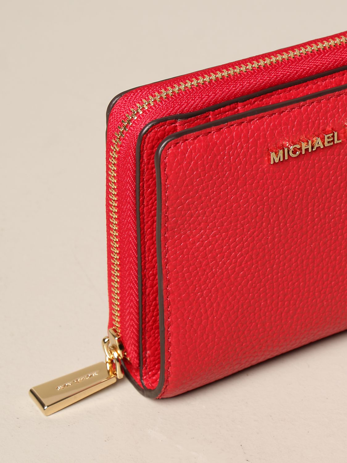 MICHAEL KORS: Michael wallet in textured leather - Red