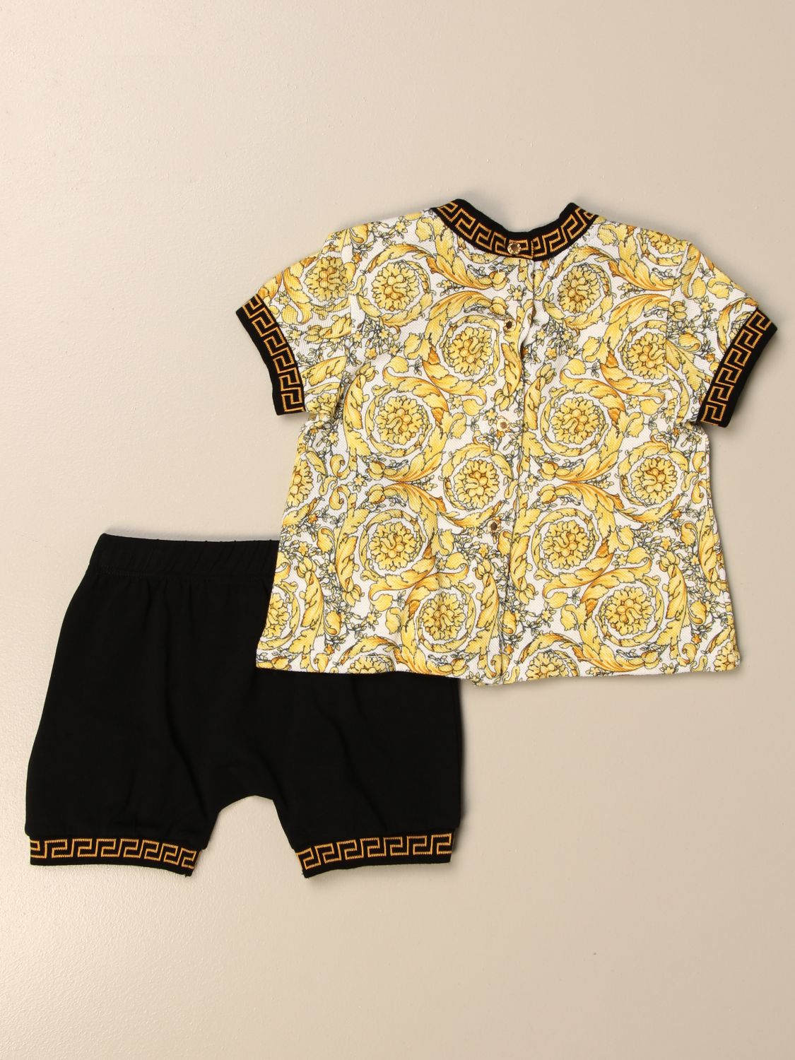 versace shorts and shirt set
