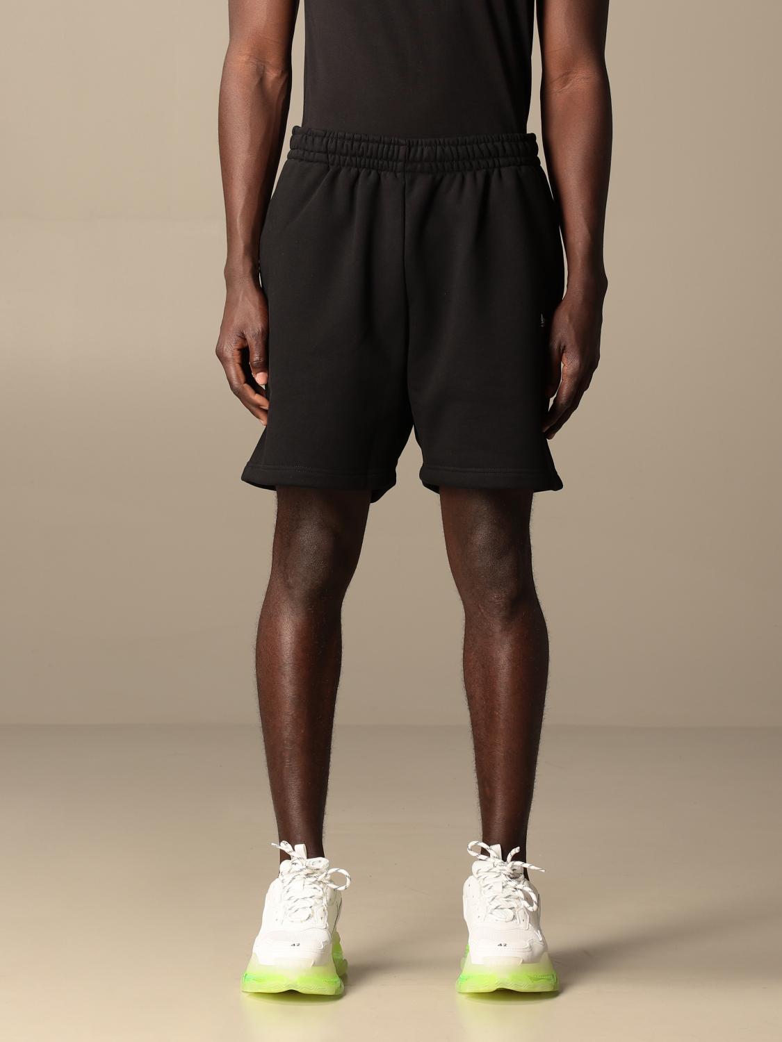 BALENCIAGA: Pantaloncino jogging in cotone con logo - Nero | Pantaloncino  Balenciaga 641608 TIV53 GIGLIO.COM