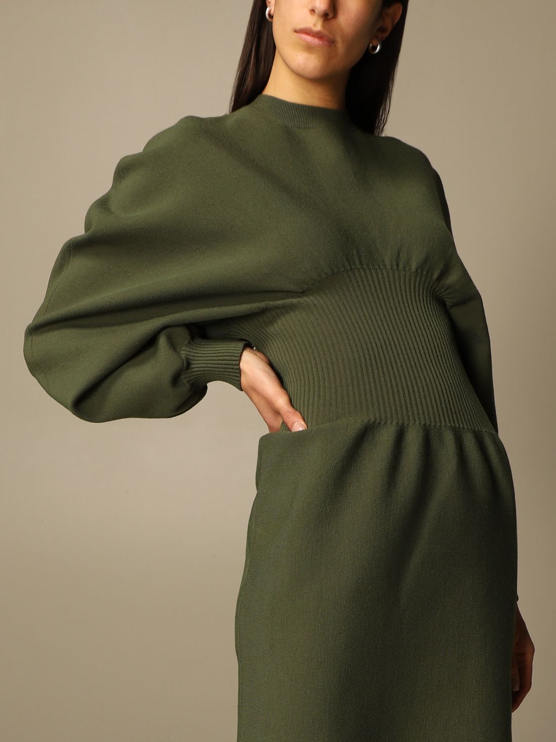 BOTTEGA VENETA: dress with sculptural sleeves - Green