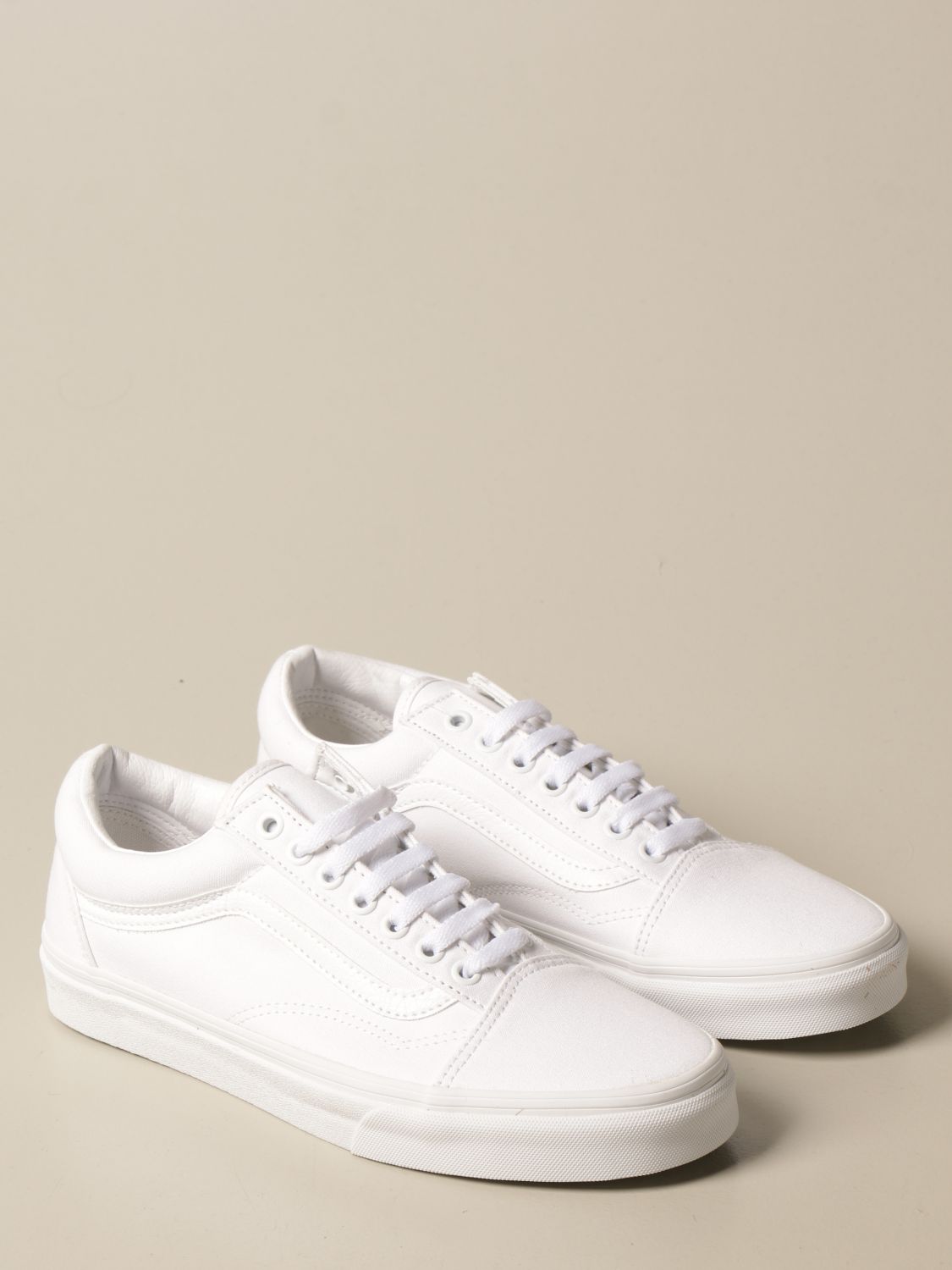 mens white vans trainers