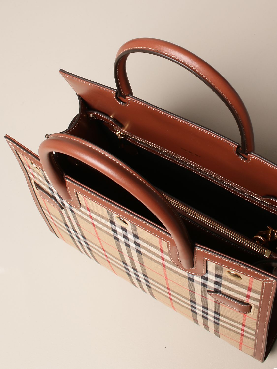 Cloth handbag Burberry Beige in Cloth - 24319741