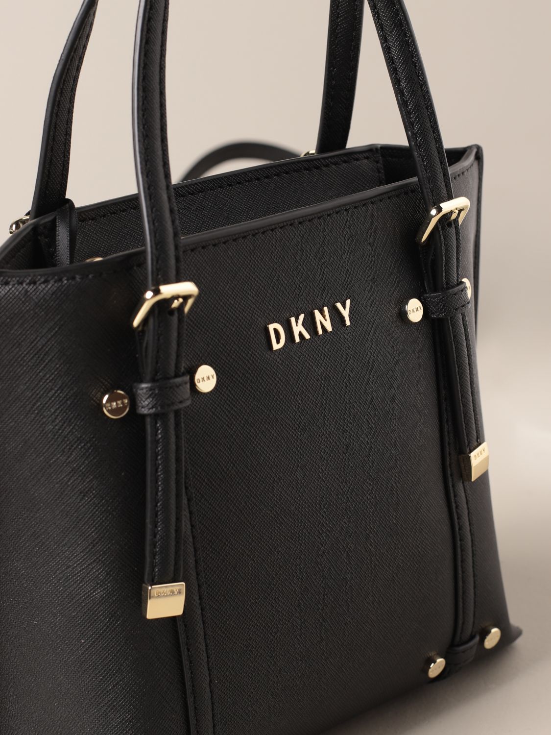 Sacs à main en cuir DKNY Femme Femme Sacs DKNY Femme Sacs en cuir DKNY Femme Sacs à main en cuir DKNY Femme Sac à main en cuir DKNY noir 